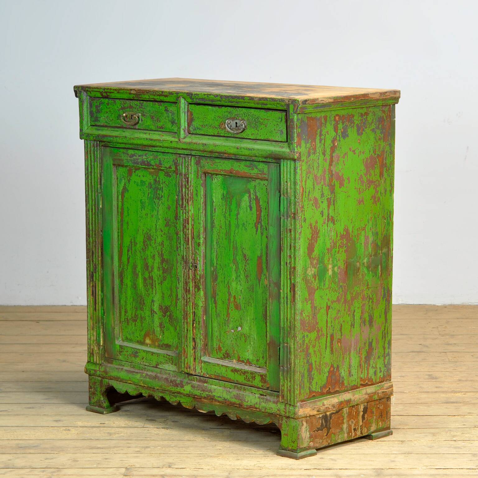 Commode en pin, années 1910