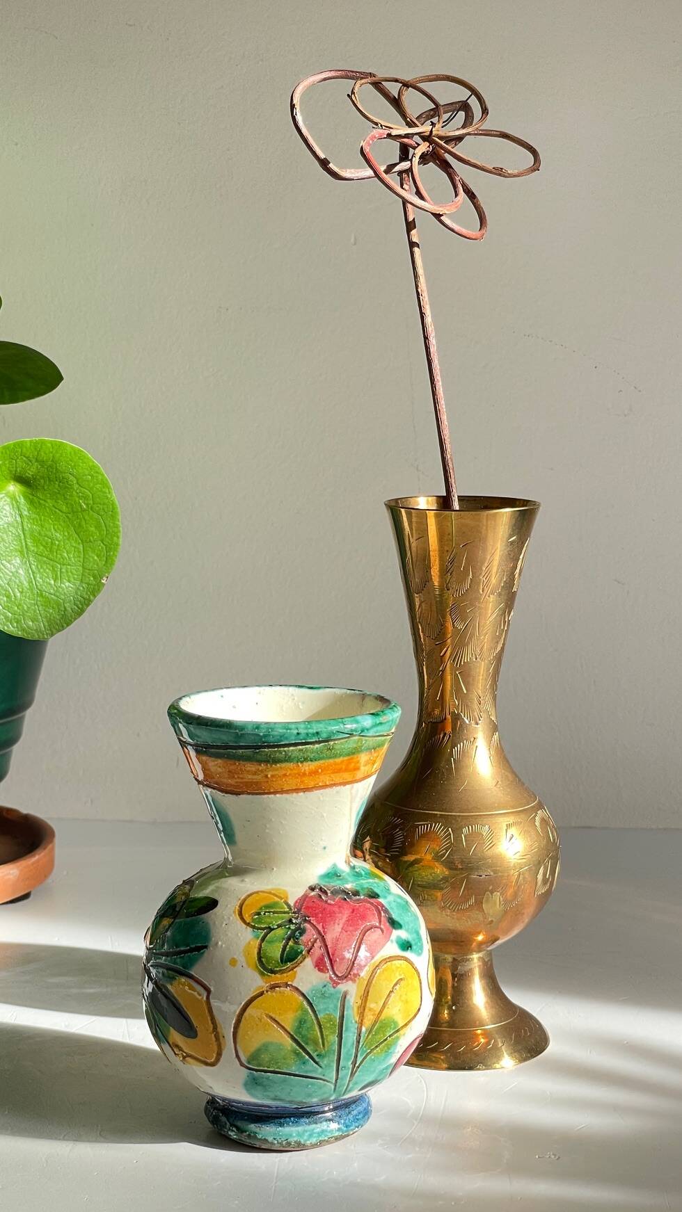 Vases céramique artisanale laiton ciselé vintage