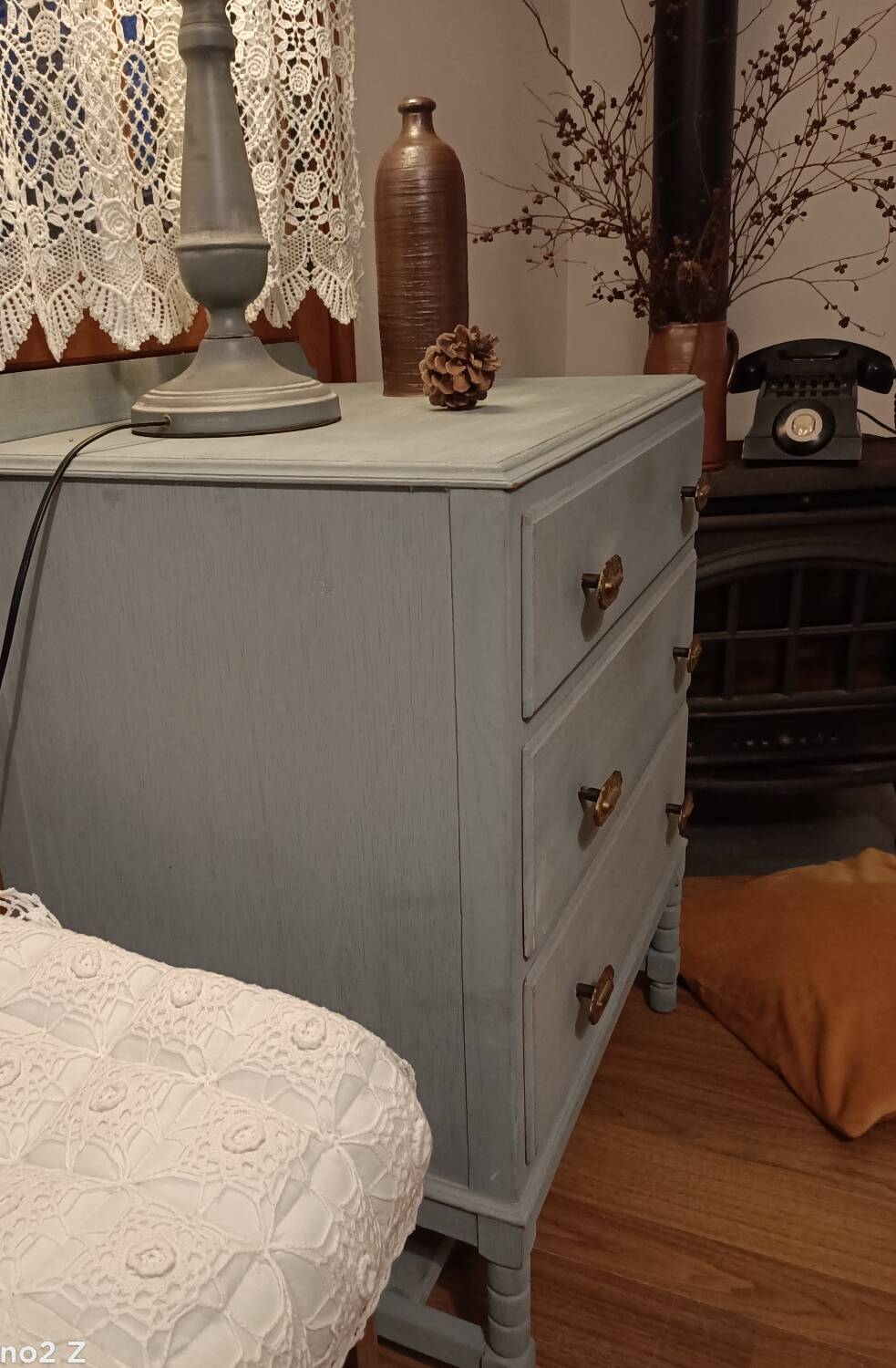 Commode bois patinée