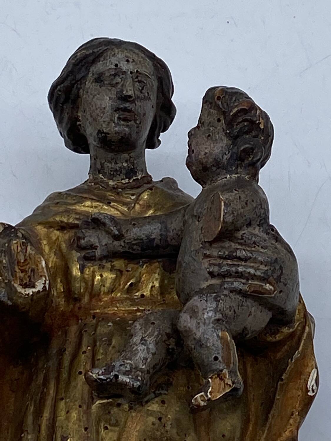 Antique wooden sculpture, Virgin and Child, 17th century