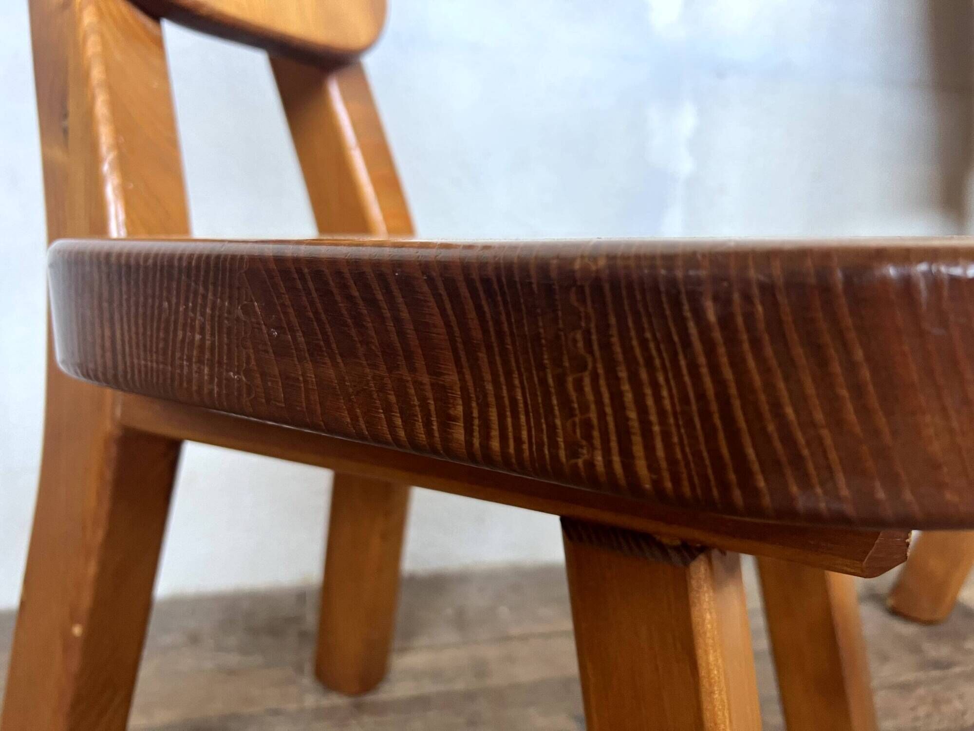 Brutalist pine chair 1970 Seltz style Regain Chapo Perriand vintage design