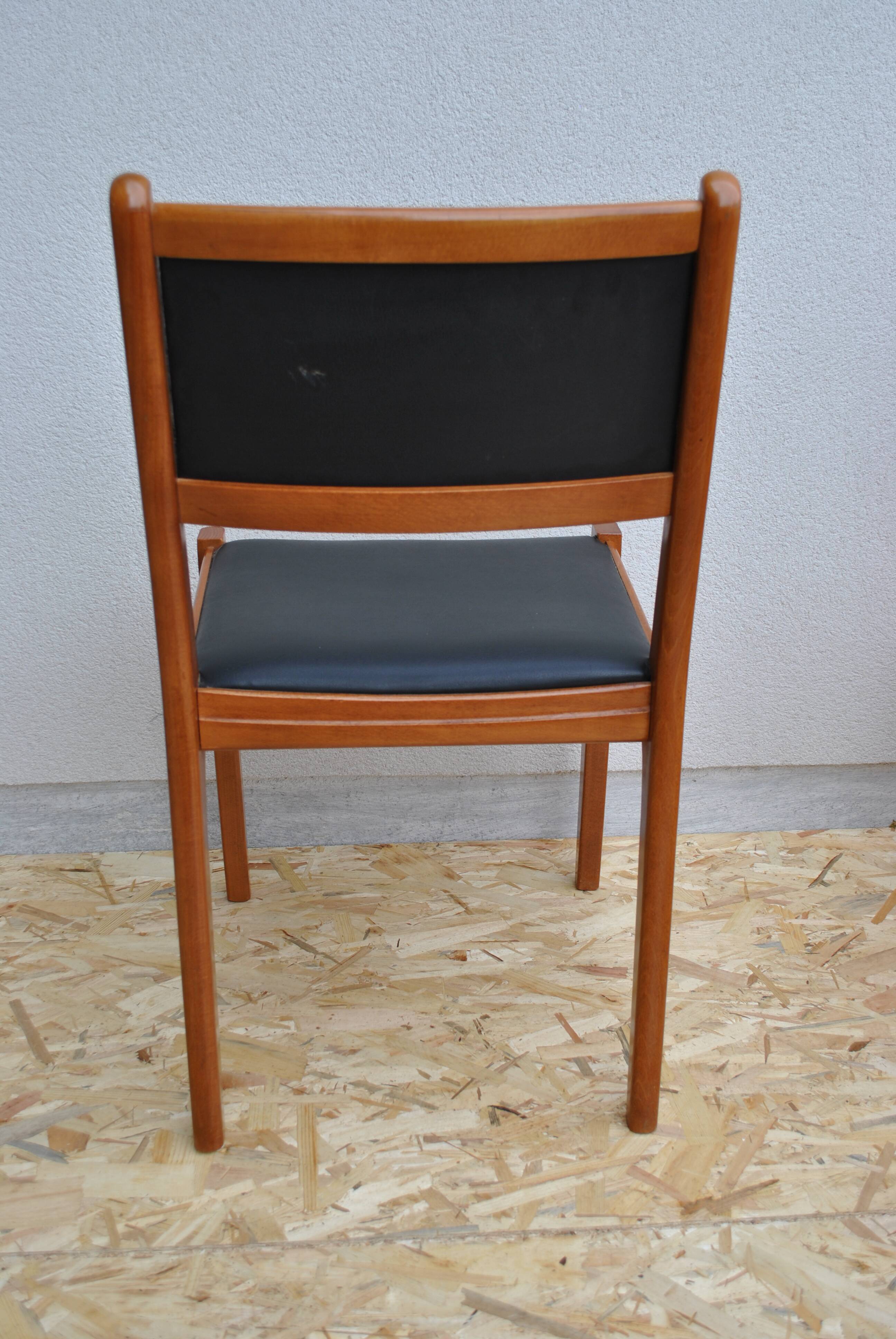 Lot of 6 vintage chairs