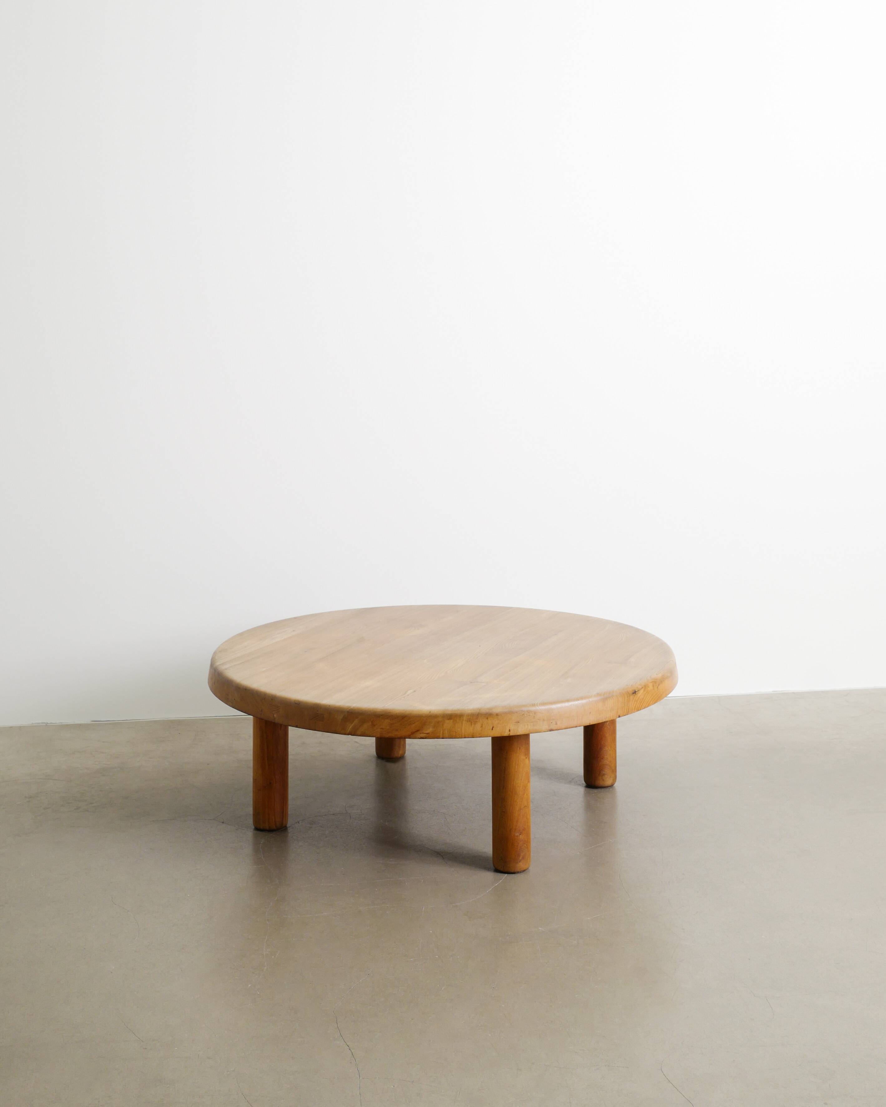 French Mid Century Wooden "T02M" Coffee Table in Elm by Pierre Chapo, 1960