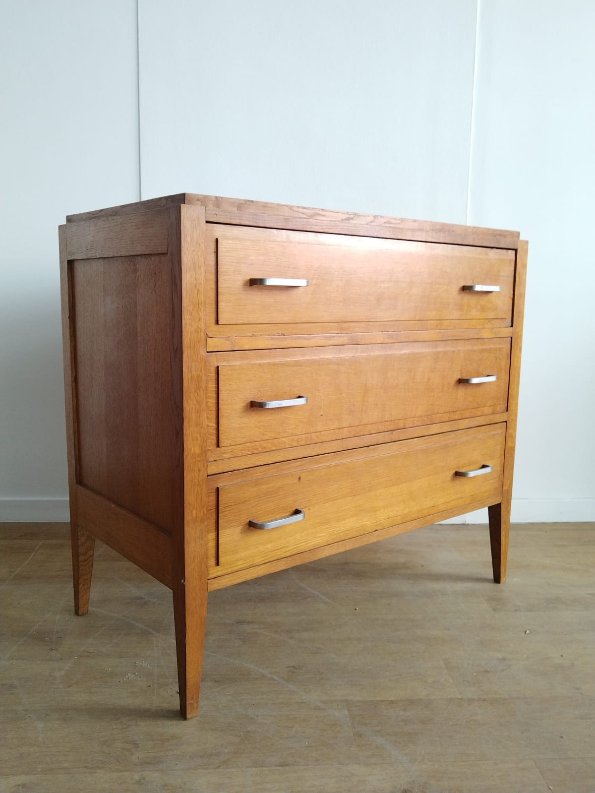Commode vintage