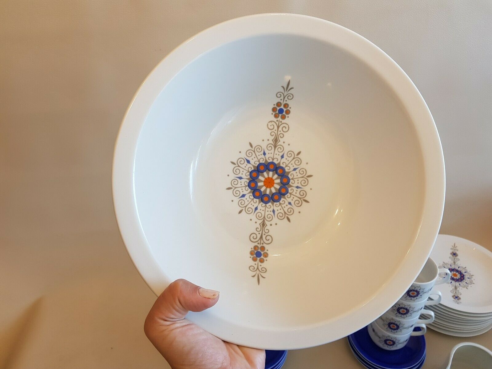 Coffee service and dessert in vintage porcelain 70s Bareuther blue décor