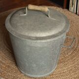 Medium round zinc basin with garden lid
