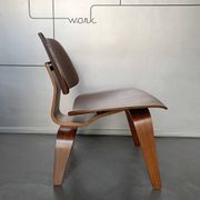 LCW LOUNGE CHAIR WOOD WALNUT BY CHARLES & RAY EAMES EVANS / HERMAN MILLER 1948-49