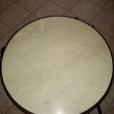 Table basse en fer forgé.