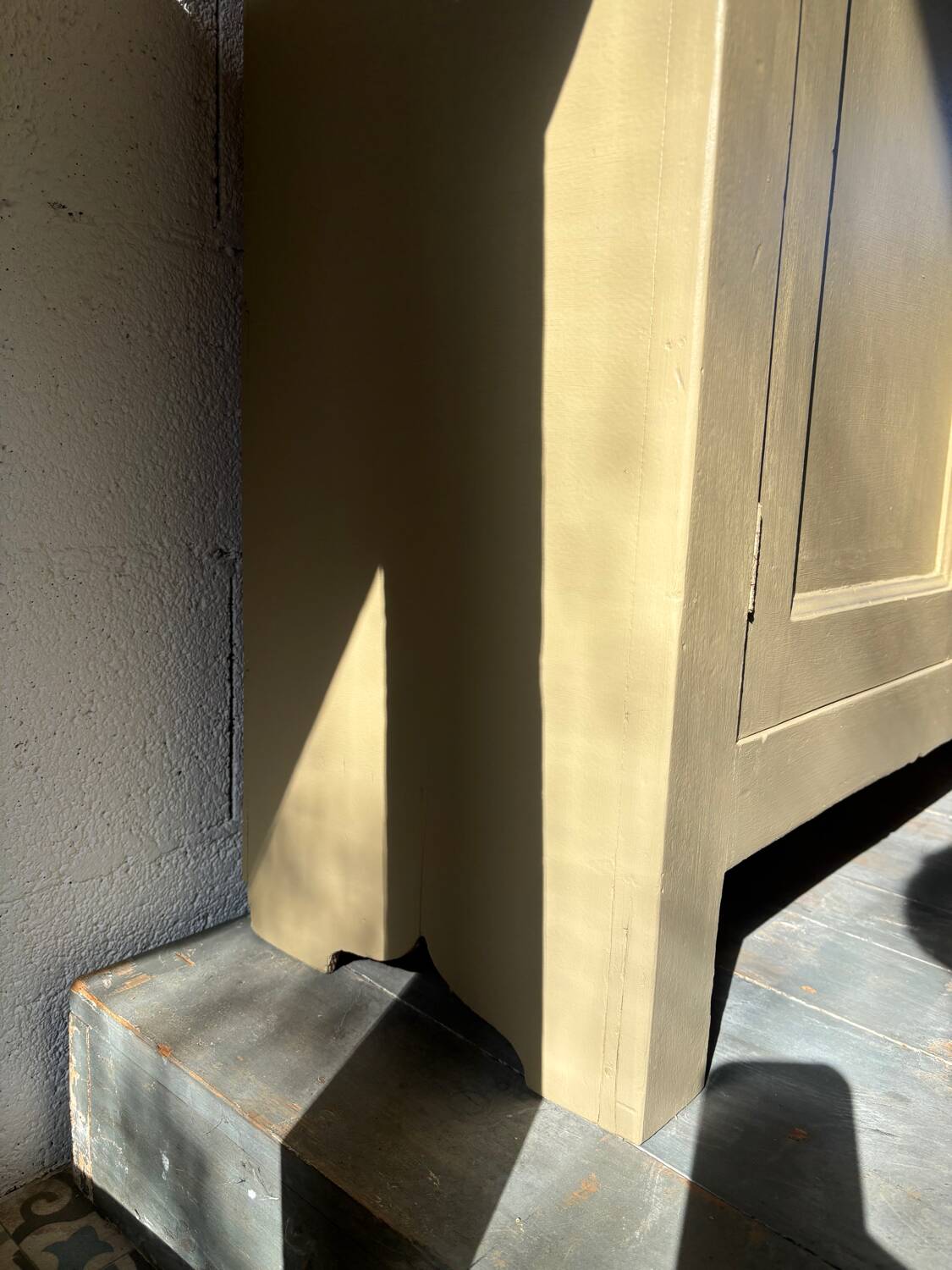 Beige Parisian sideboard