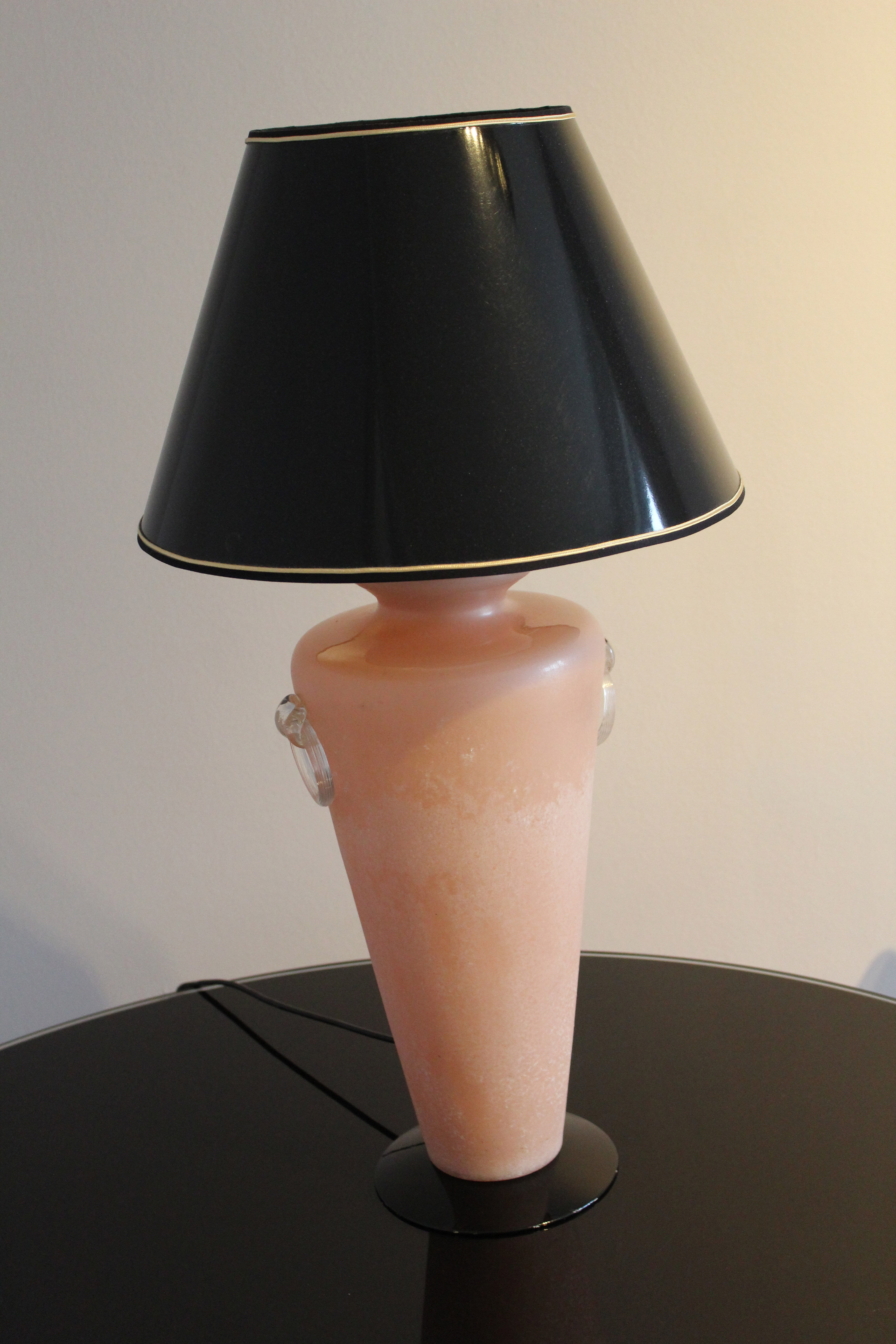 Murano glass table lamp, very particular pink color, Italia 1950s