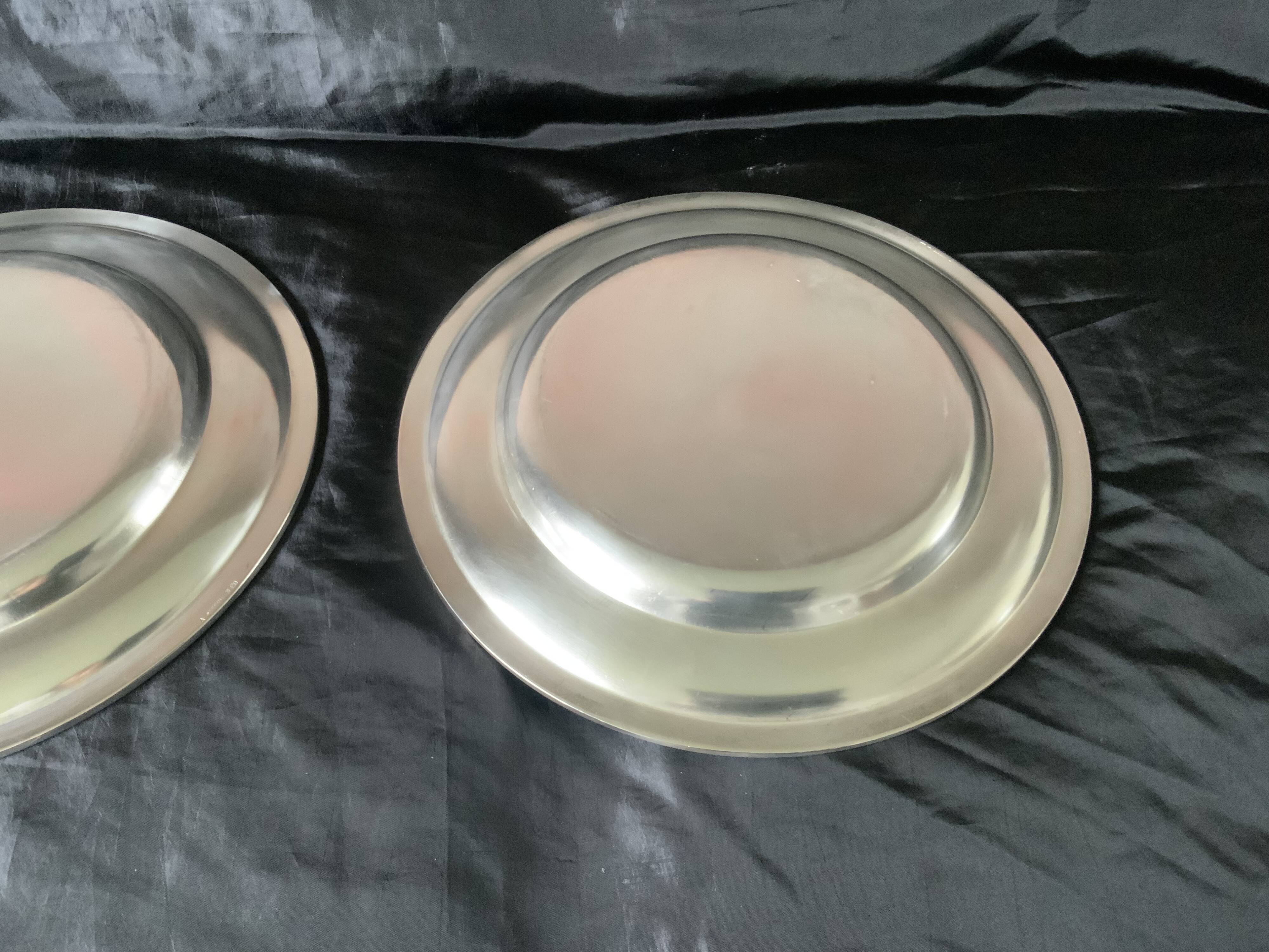 2 large ercuis dishes in silver metal