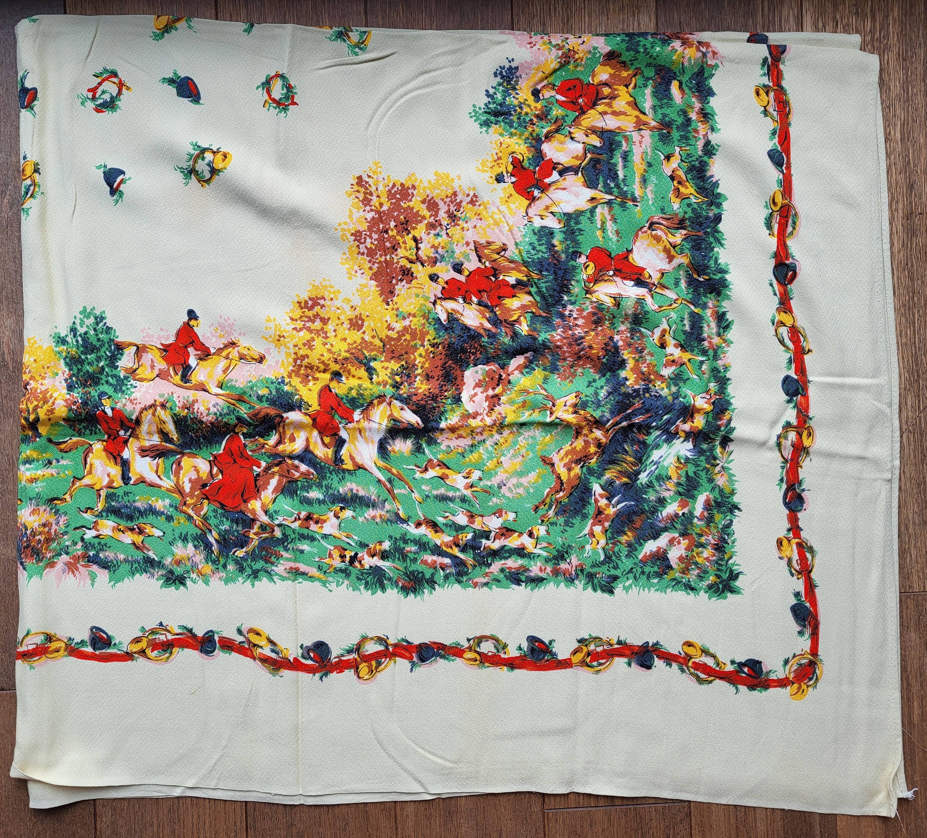 Vintage hunting tablecloth 145x125