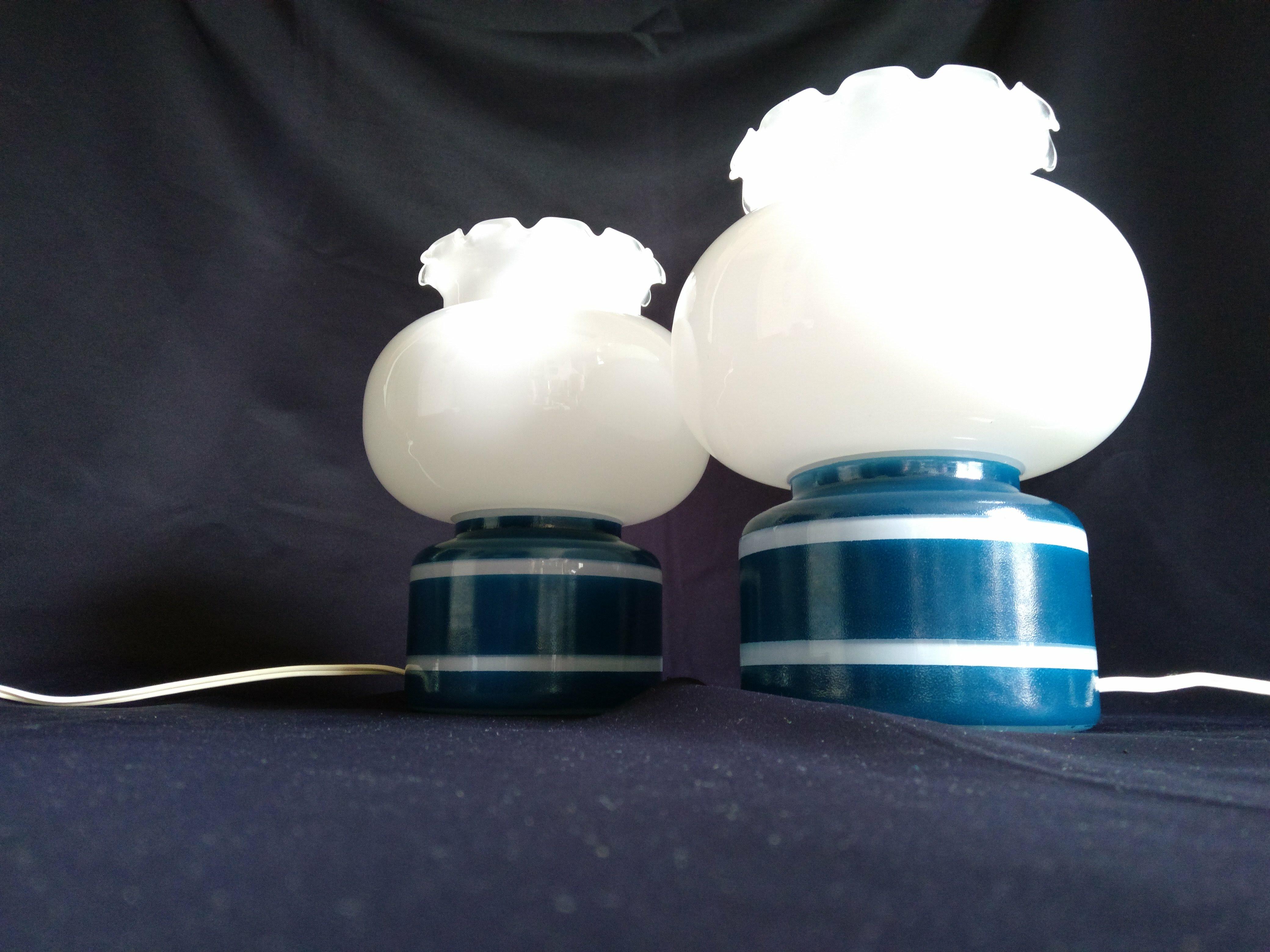 Pair of duck blue and white opaline lamps