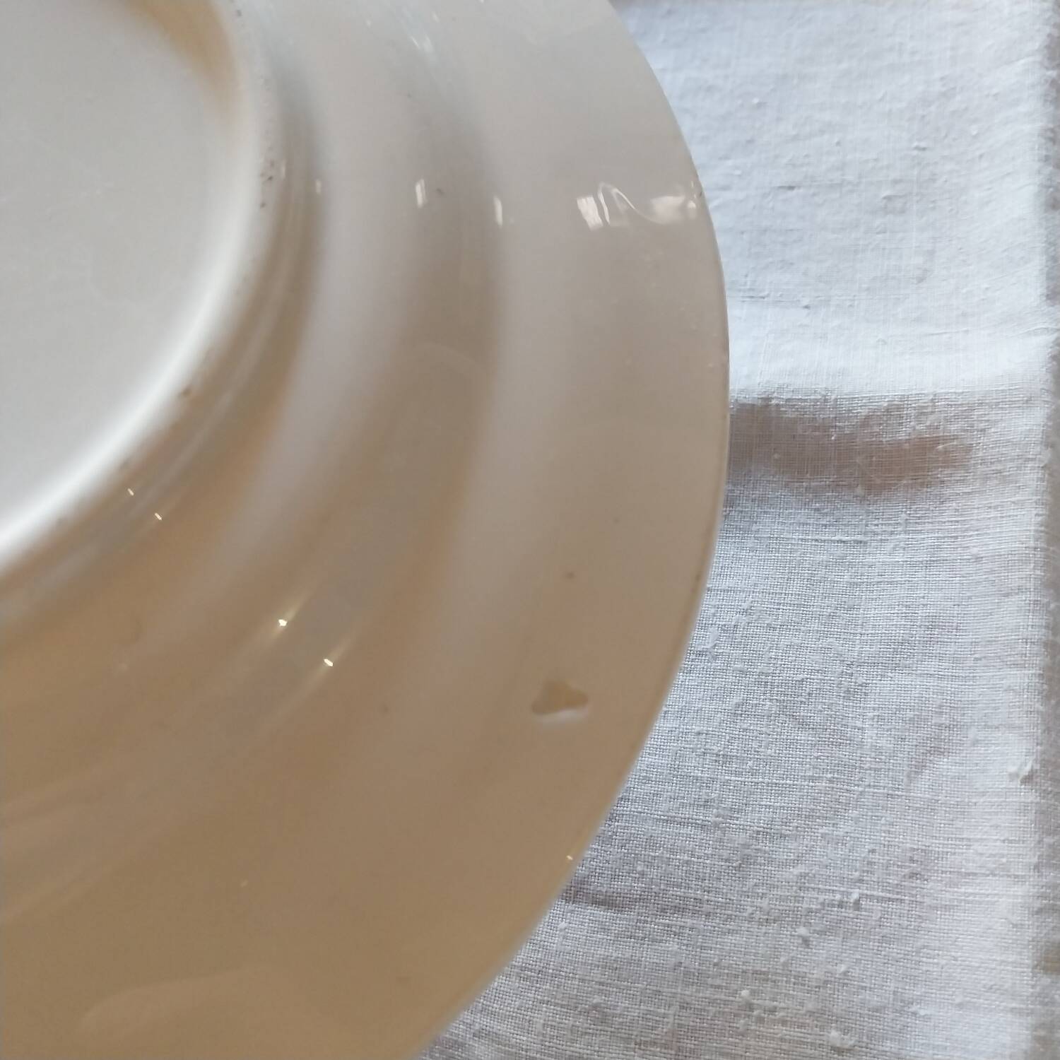 Ceramic dessert plates Italy
