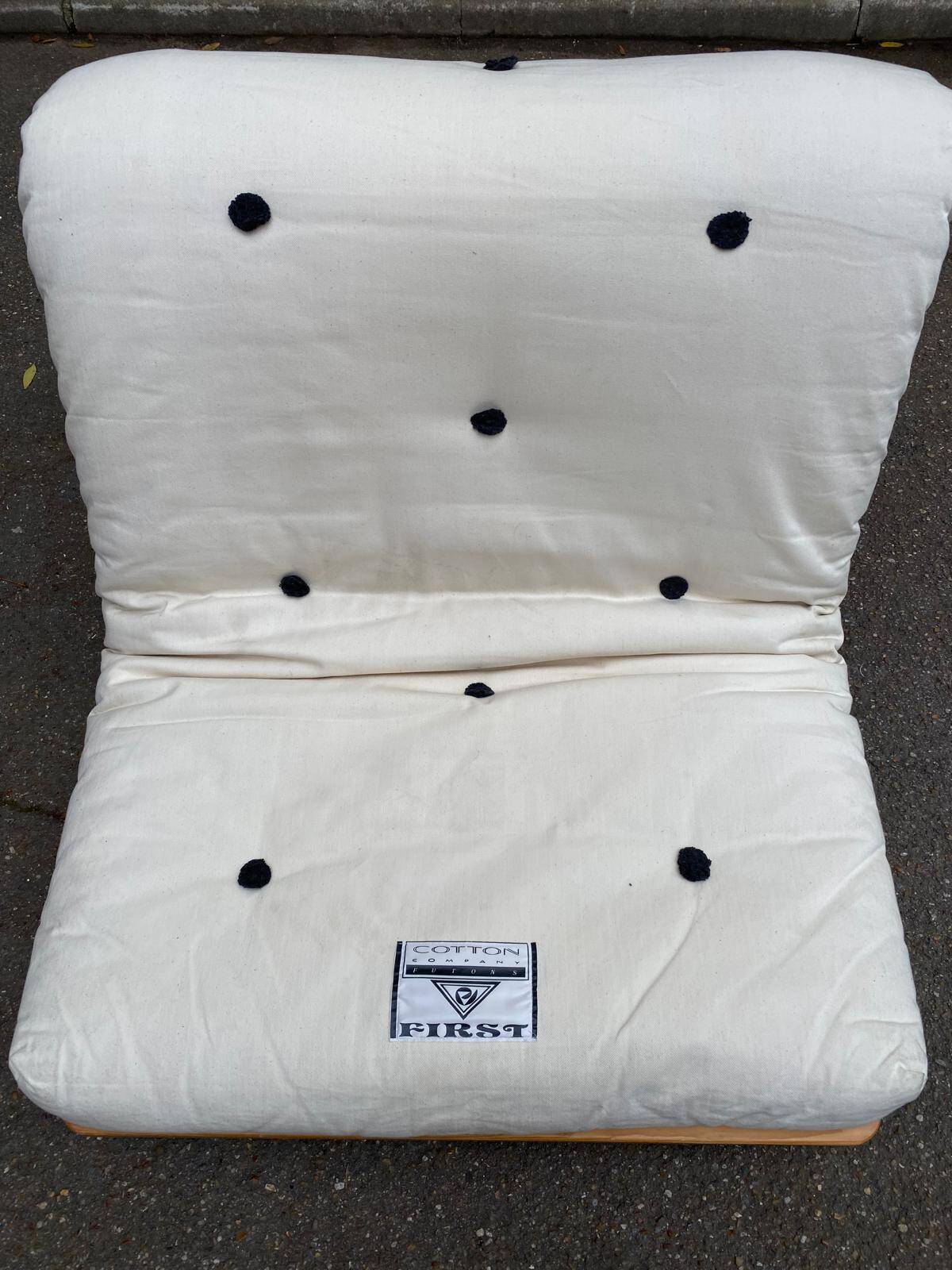 Canapé futon scandinave convertible lit une place 95x180cm