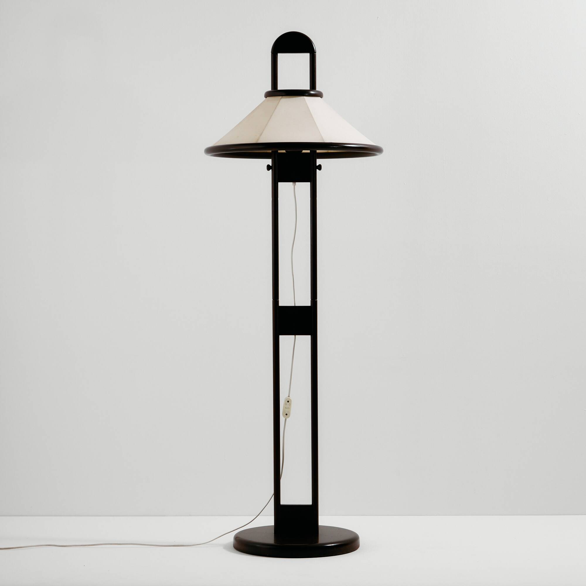 MK11052 Pine floor lamp by Lys
