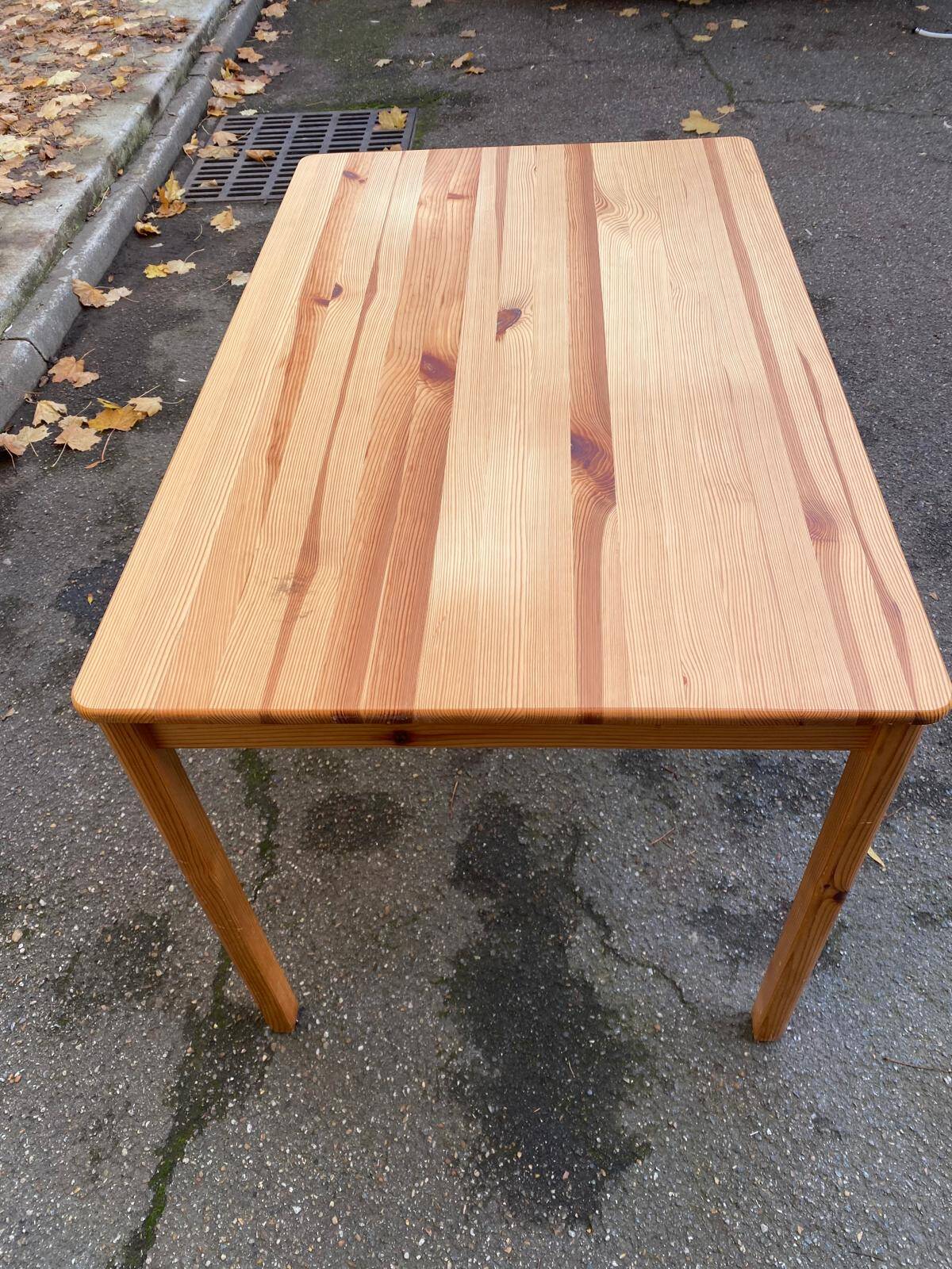 Scandinavian solid wood kitchen dining table for 4 people