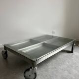 Metal design coffee table.
