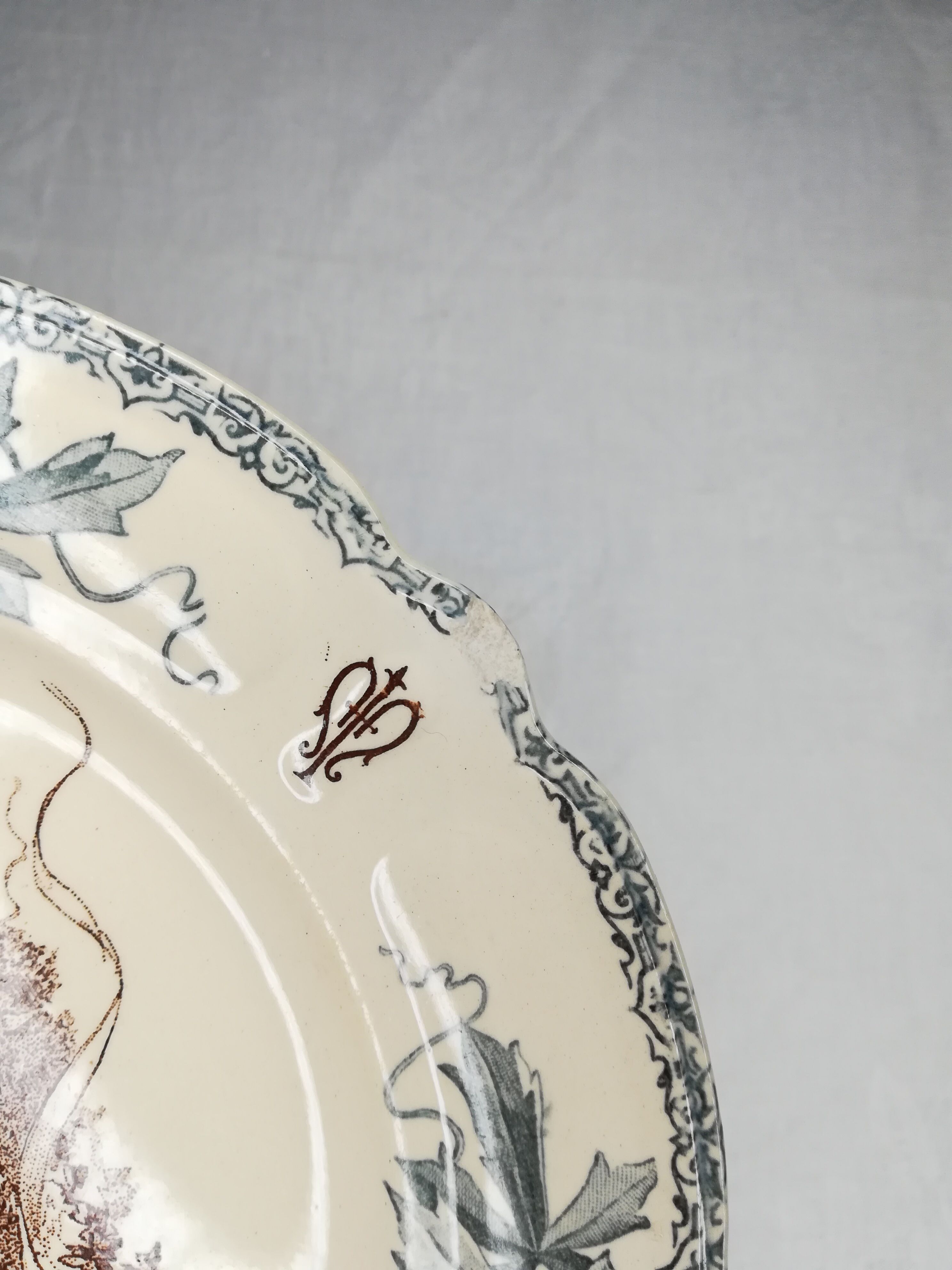 Series of 6 plates Choisy the King