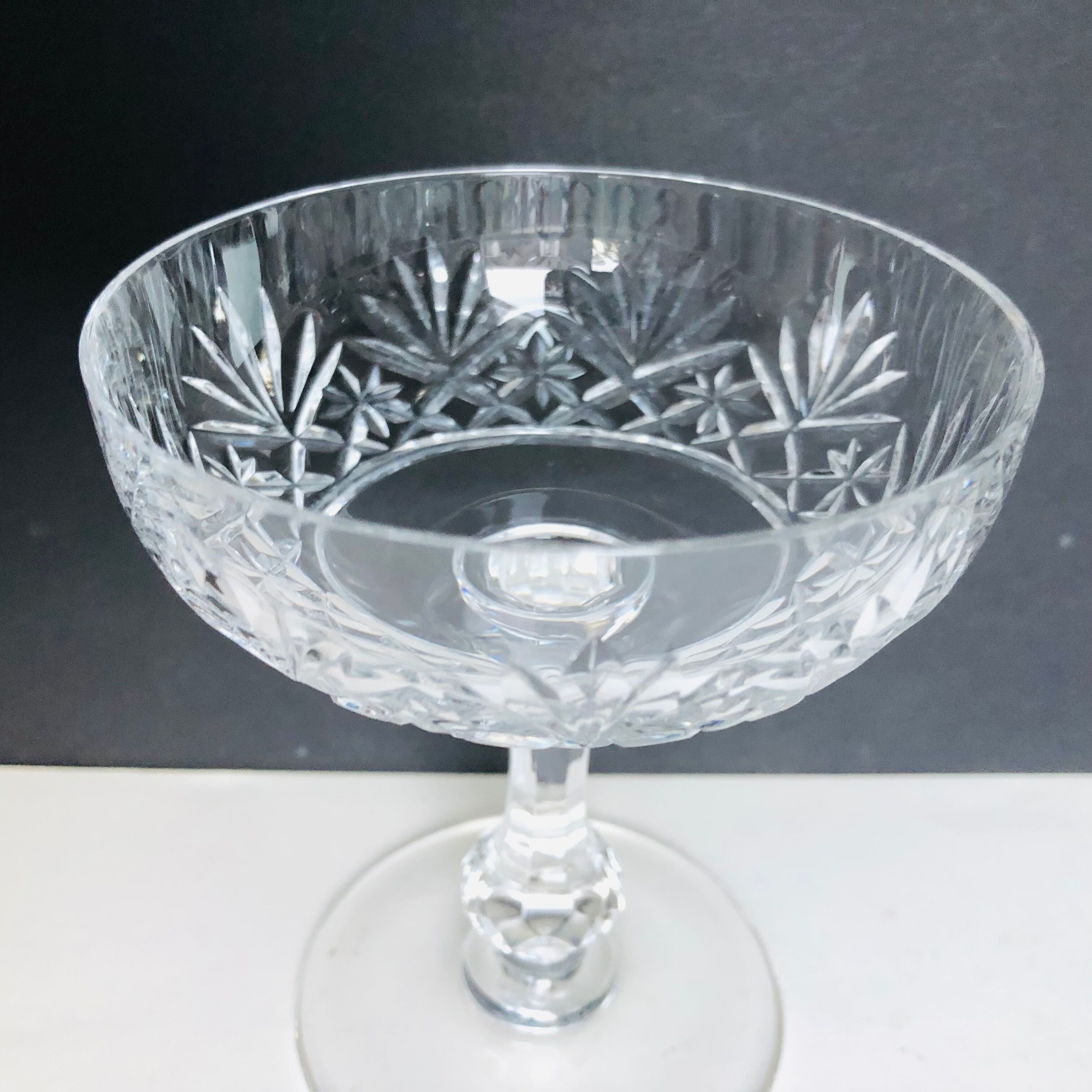 6 Champagne glasses in cut crystal from Saint Louis