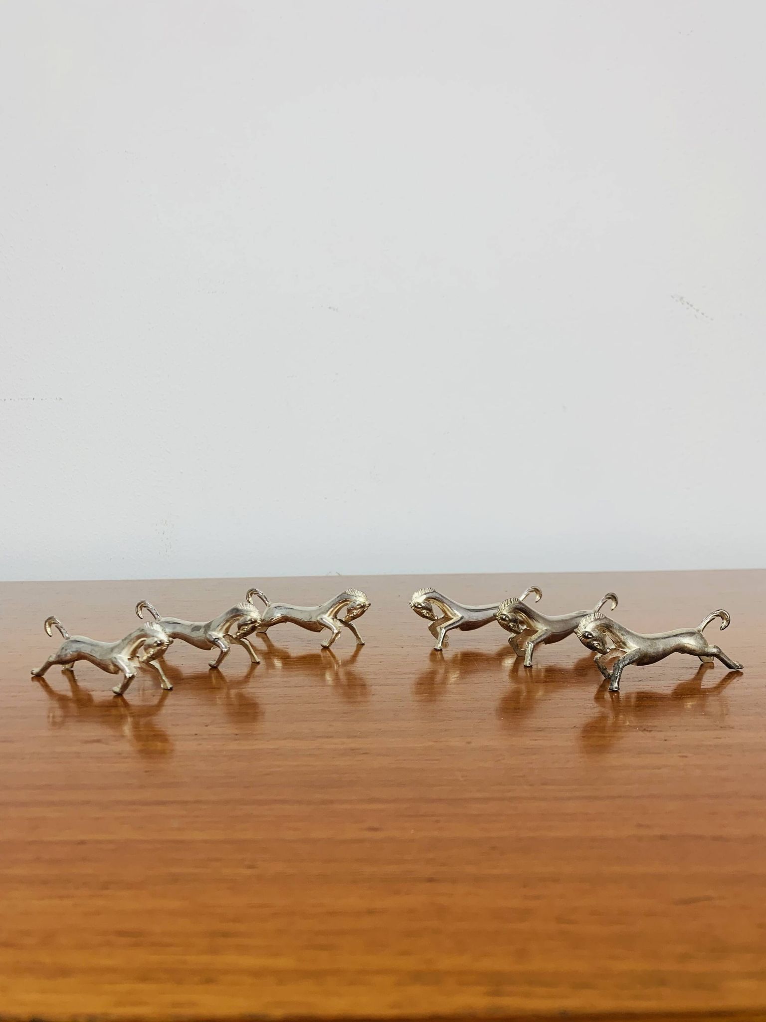 6 vintage silver metal horse knife rests