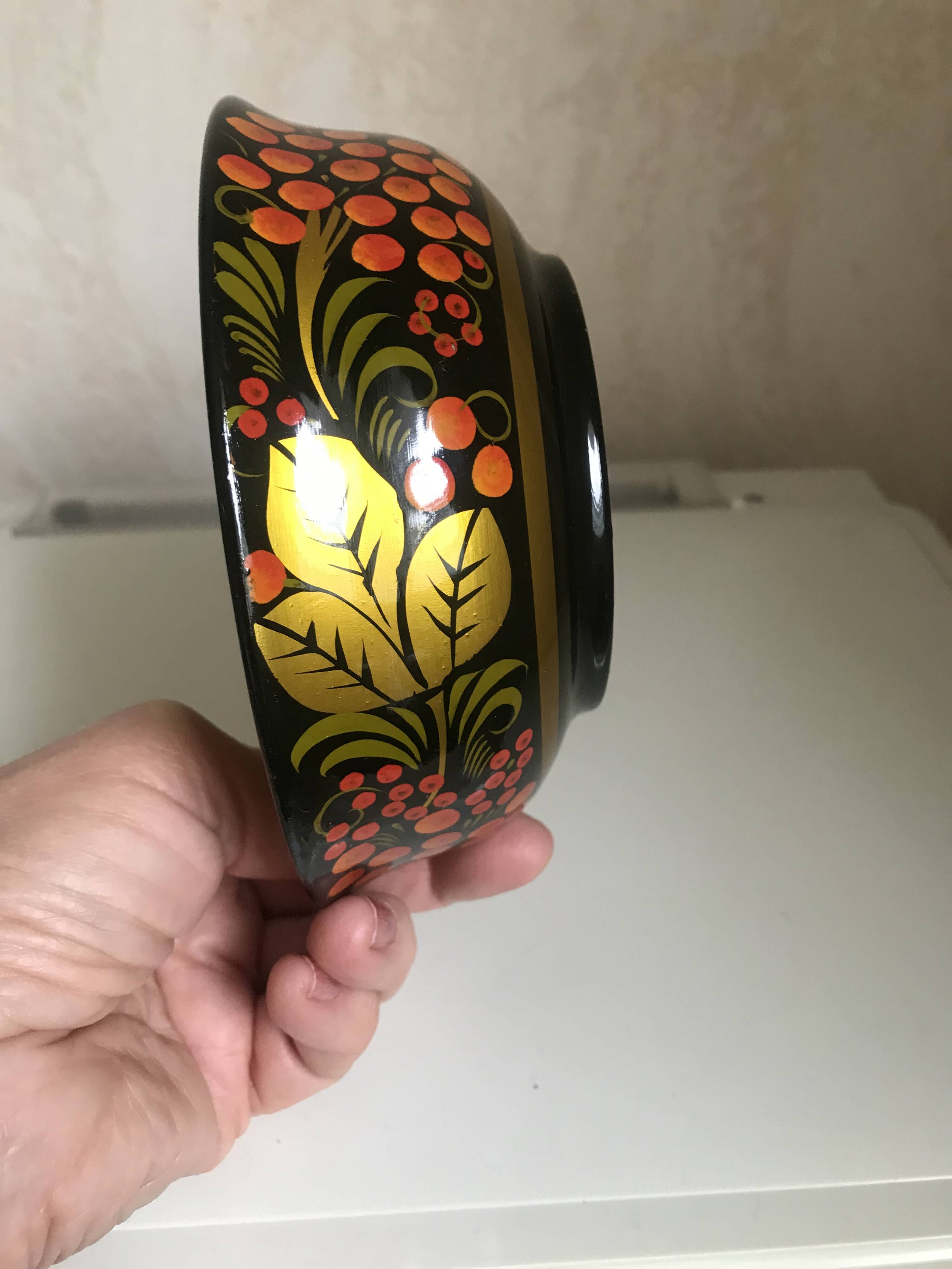 Wooden pocket emptier