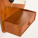 Miroir mural scandinave rare du milieu du siècle avec une console et une lumière, années 1950