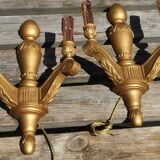 Anciennes appliques en bois sculpté doré