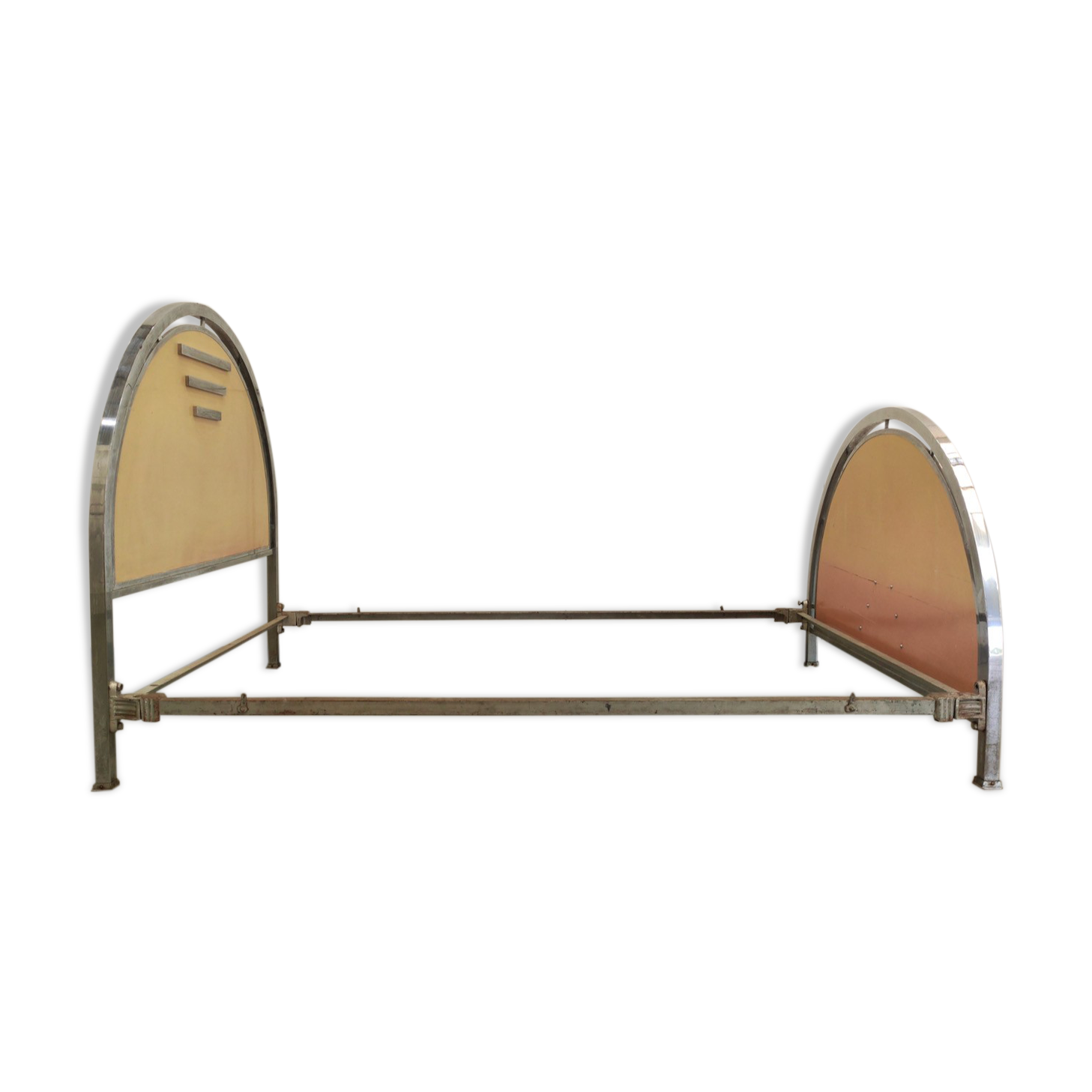 Art Deco bed in chromed steel