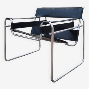 B3 Wassily armchair by Marcel Breuer design