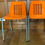 Chaises en plastique