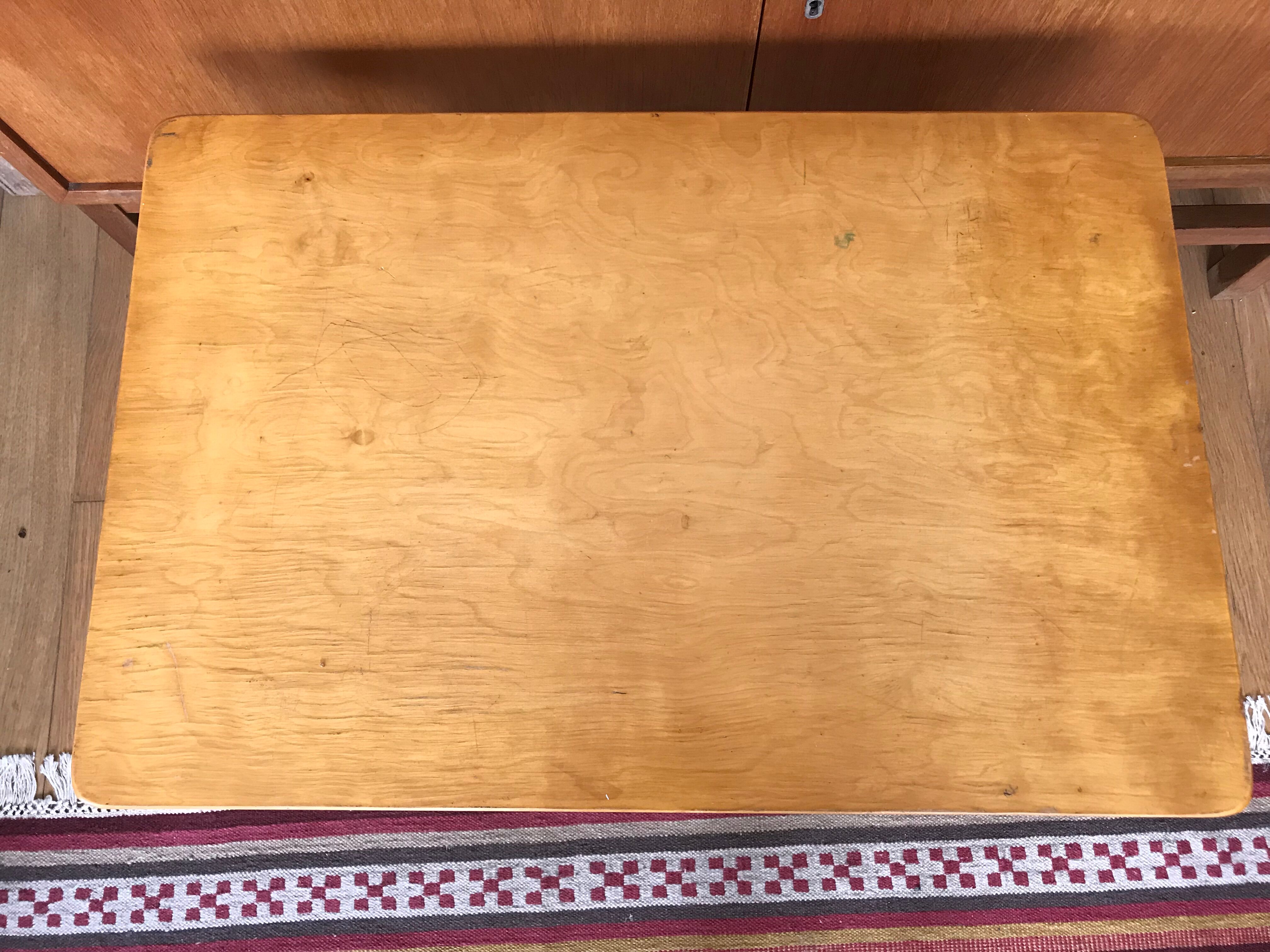 Baumann children's desk and chair set