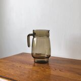Decanter with spout in smoked translucent glass, Lever model