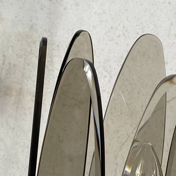 Lampe de table en verre fumé gris et inox design Veca