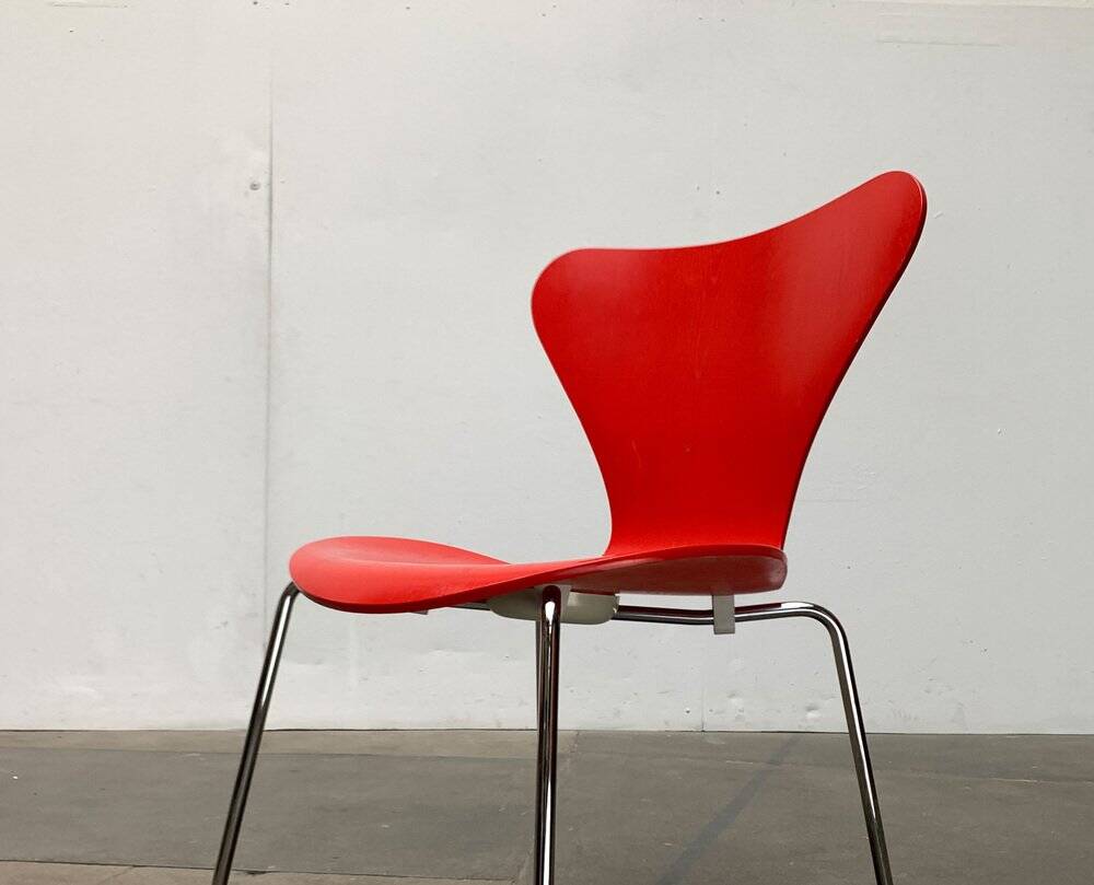 Model 3107 chairs by Arne Jacobsen for Fritz Hansen, Denmark, 1997, Set of 4