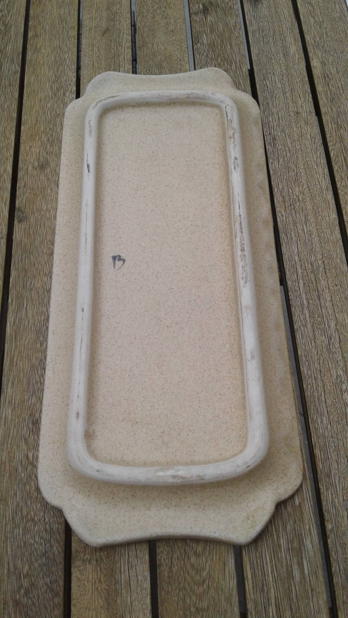 Cake dish