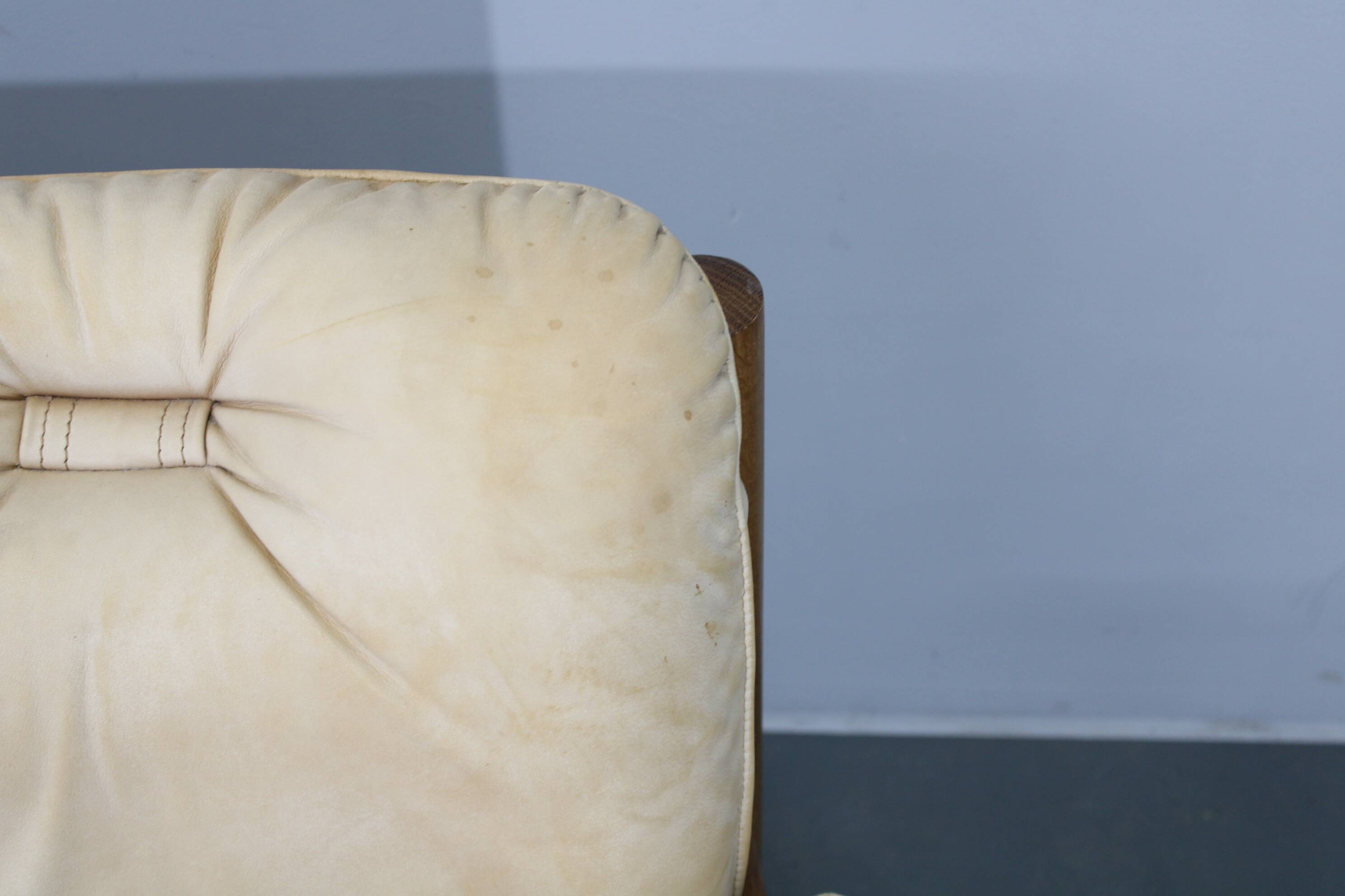 1960s Oak Scandinavian 3-Seater Sofa in Fine Leather Upholstery