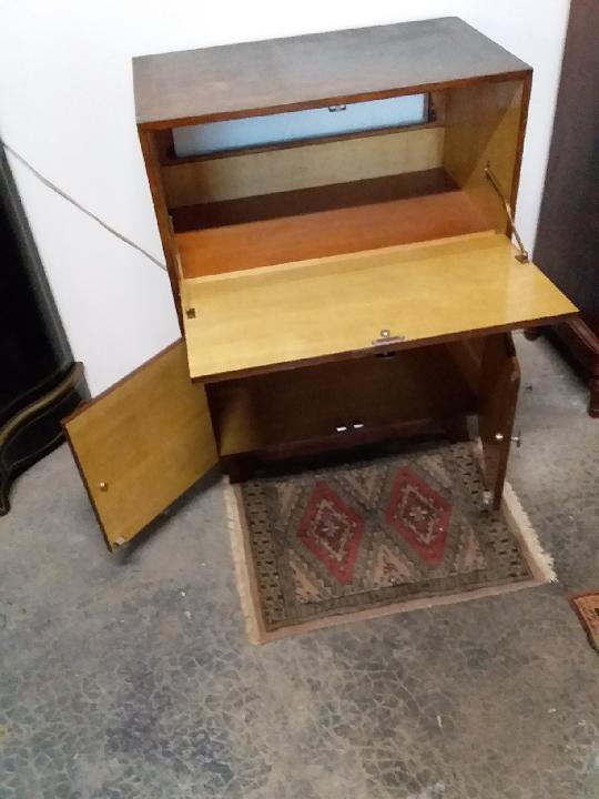 Art Deco bar furniture