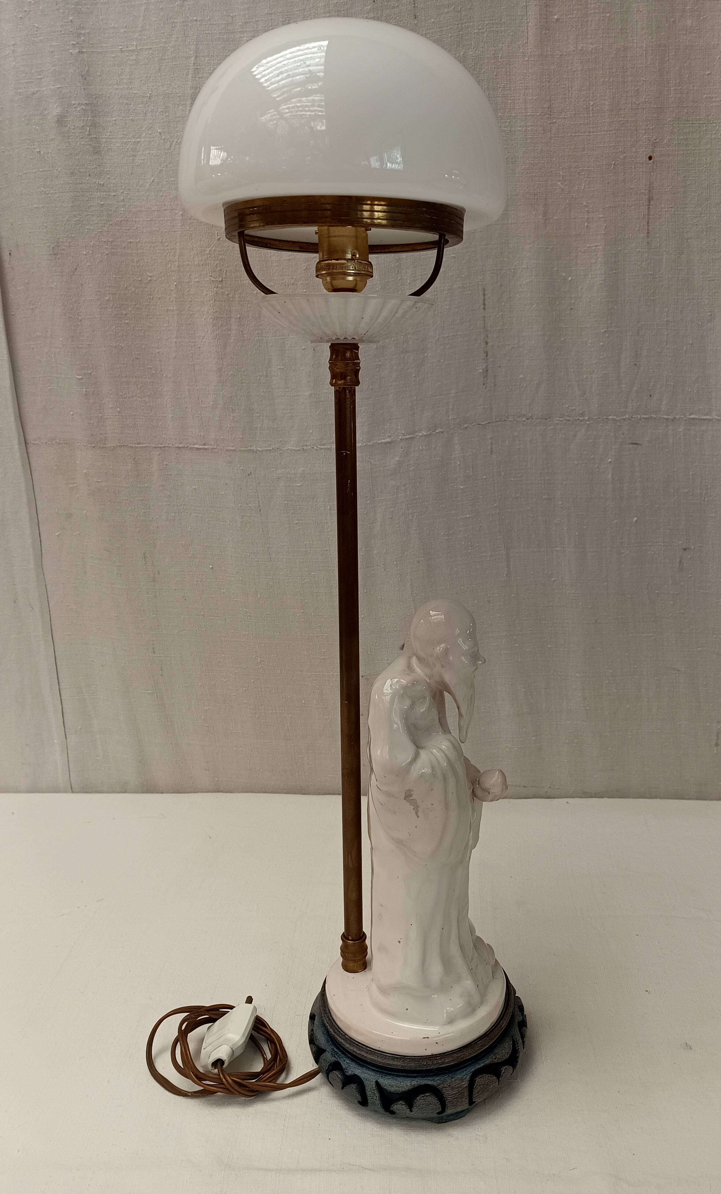 lampe ancienne porcelaine blanche opaline personnage SHOU 51 cm