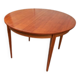 Table ronde scandinave