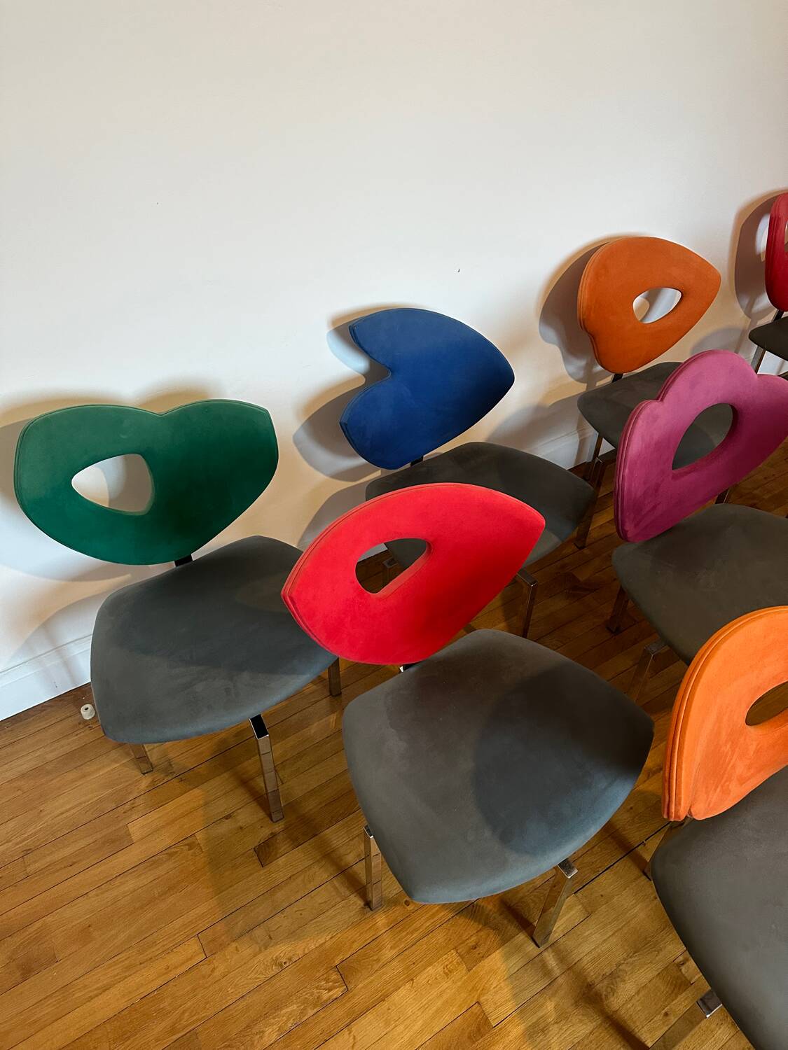 10 vintage Giorgio Saporiti chairs