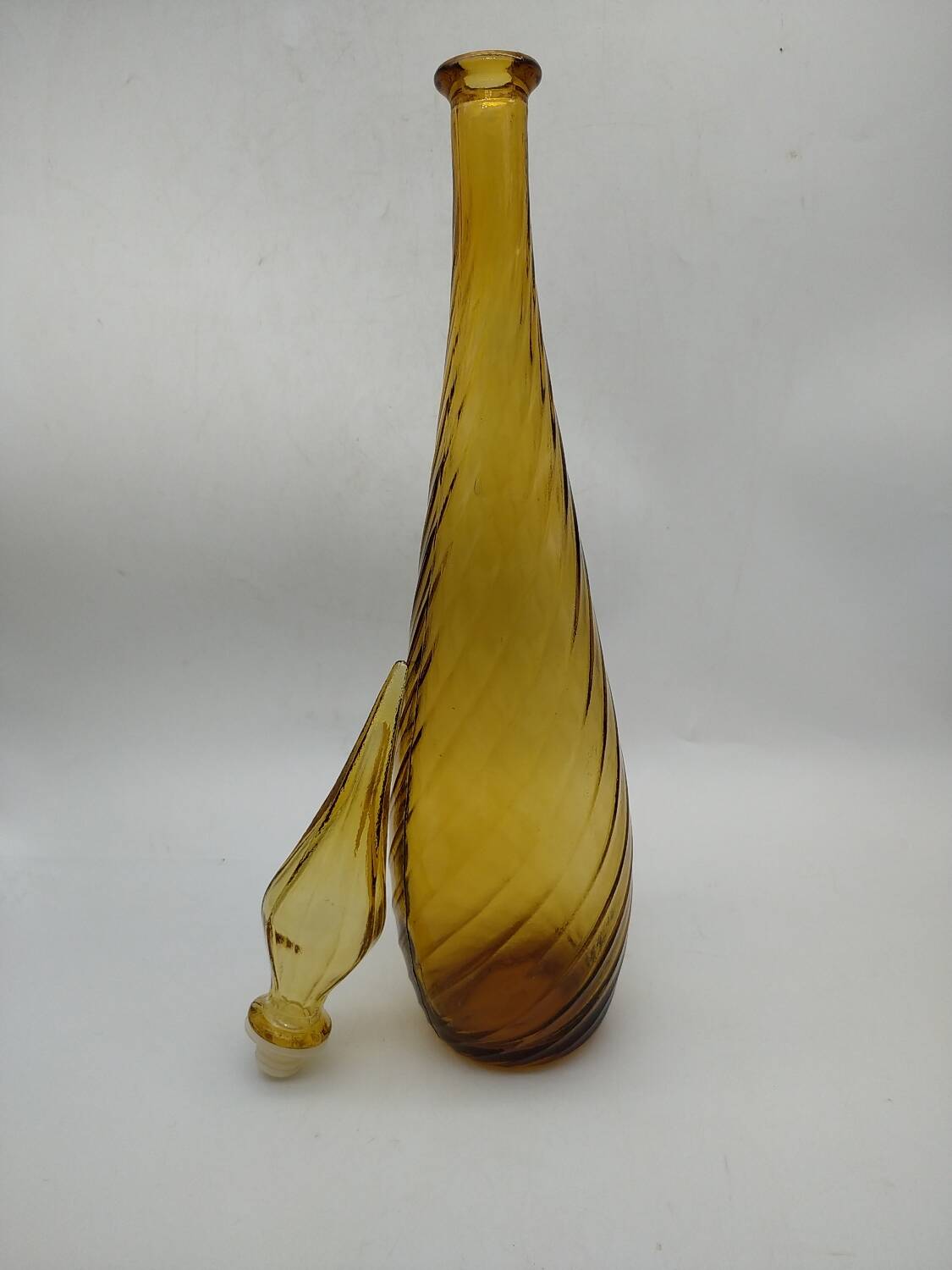Empoli carafe. 50s. Amber.
