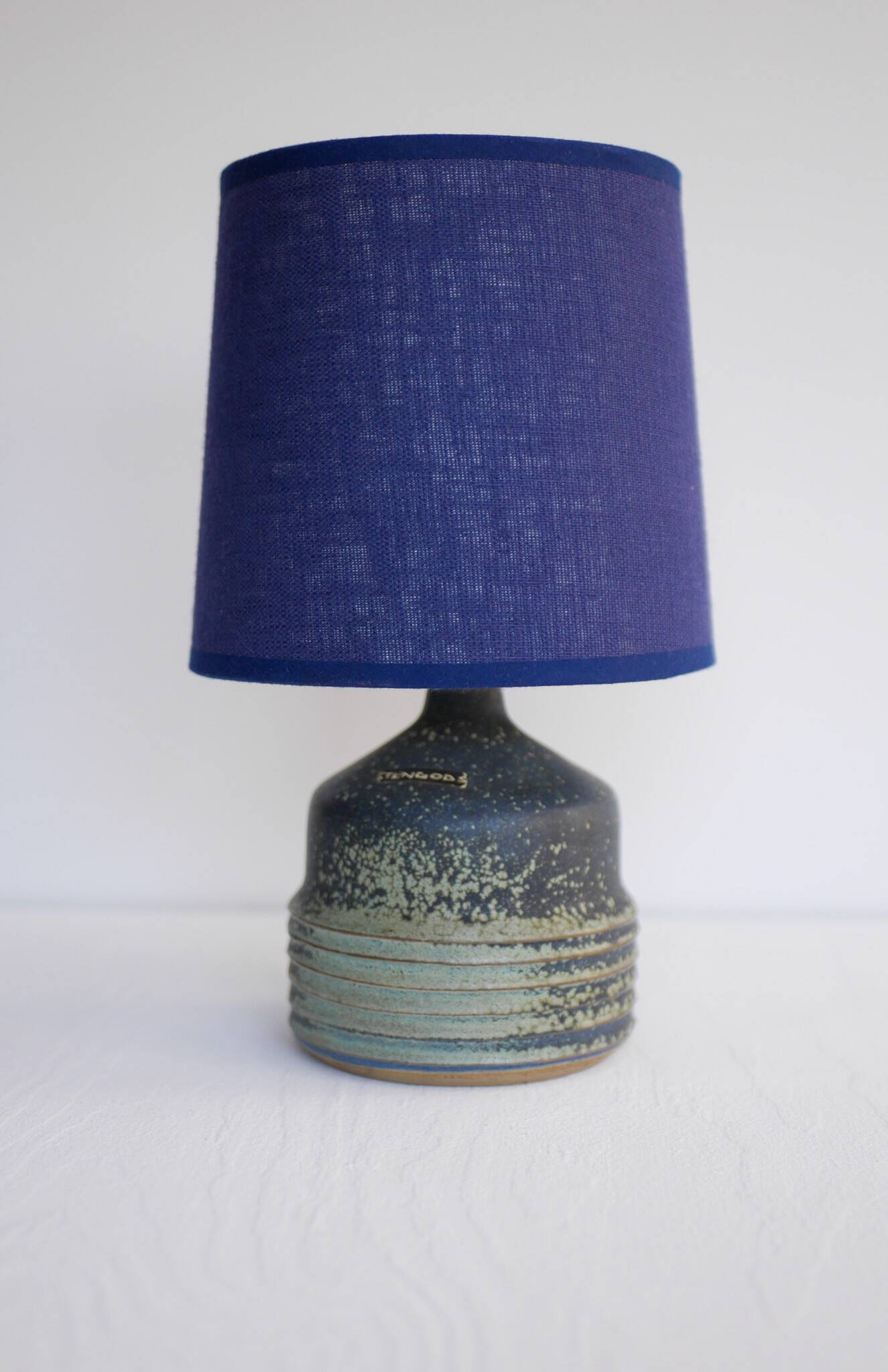 Mid-century modern pottery table lamp made by Rolf Palm, Sweden