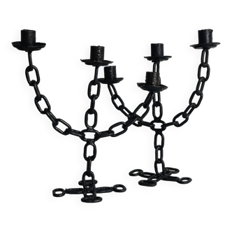 Paire de chandeliers anciens en métal noir