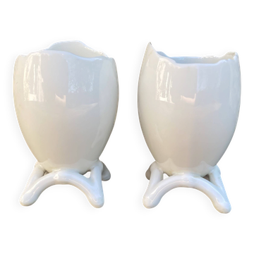 Coquetiers ancien an porcelaine forme coquille