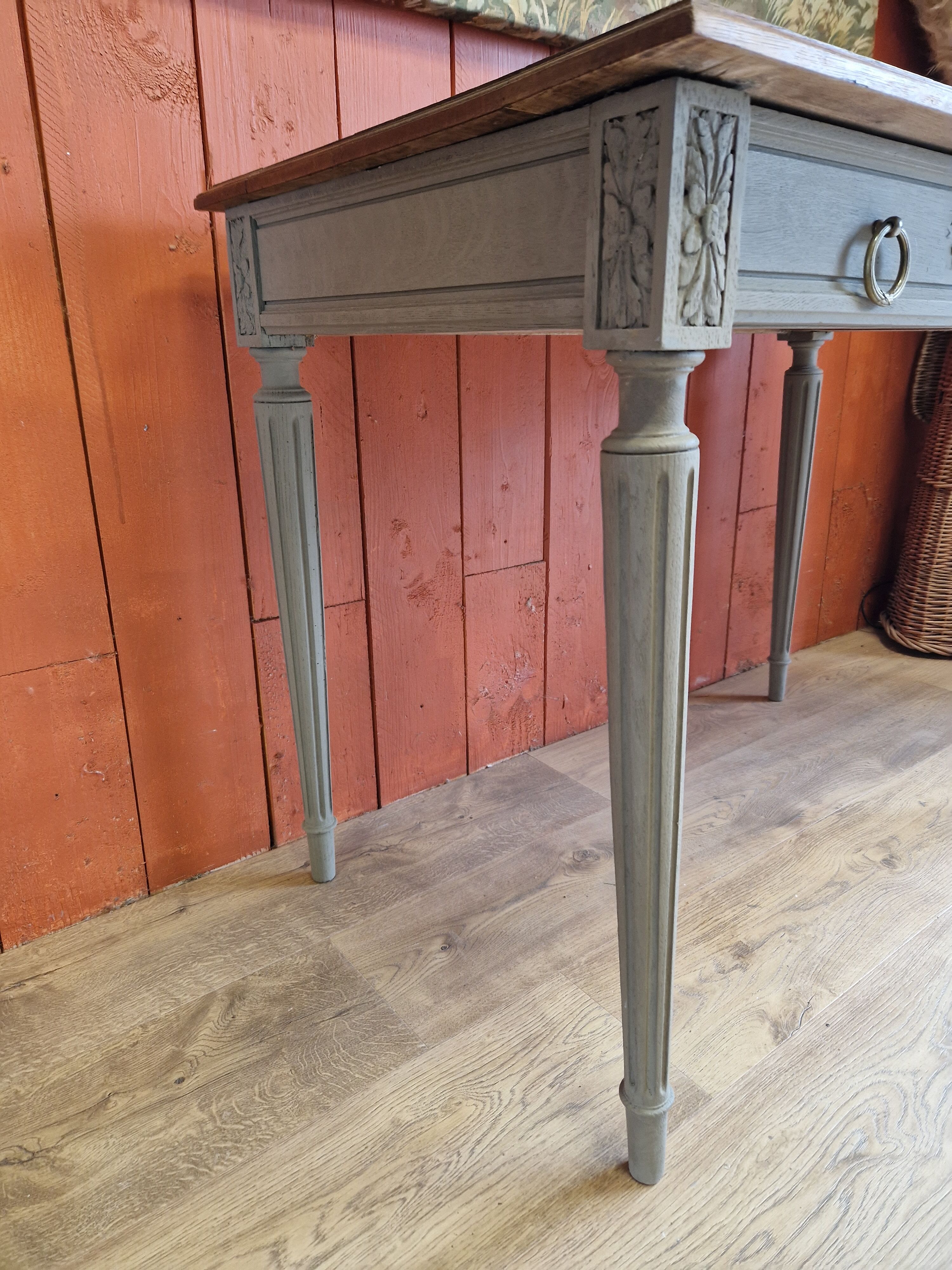 Old desk in chene signed goanvic