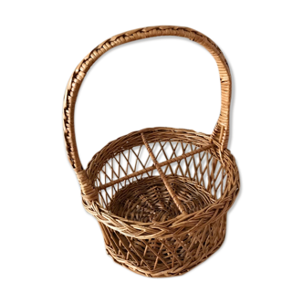 Wicker bottle rack basket