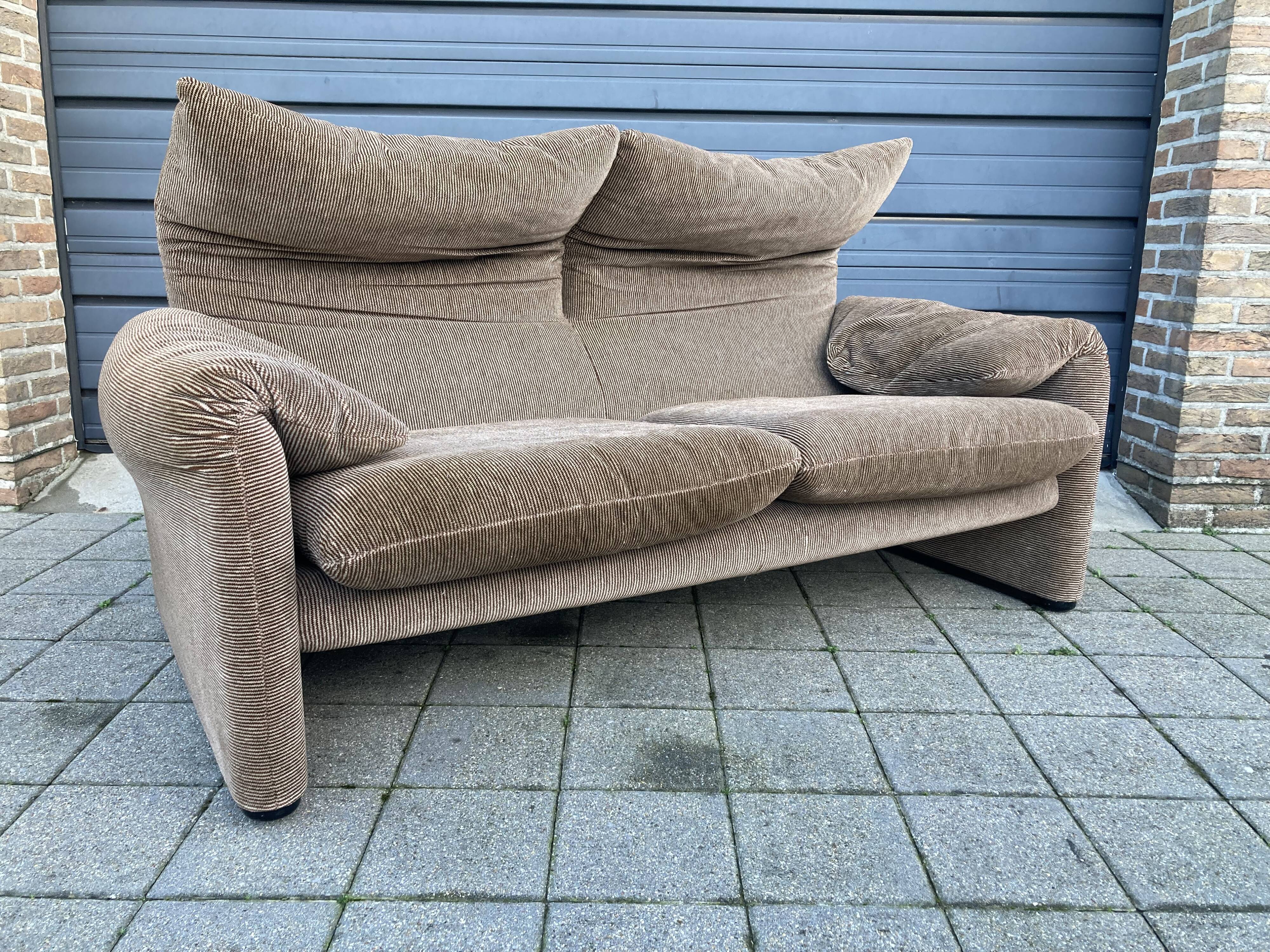 Cassina Maralunga 2seater vintage