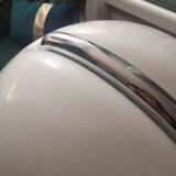 Leo Martinelli's meandering lamp