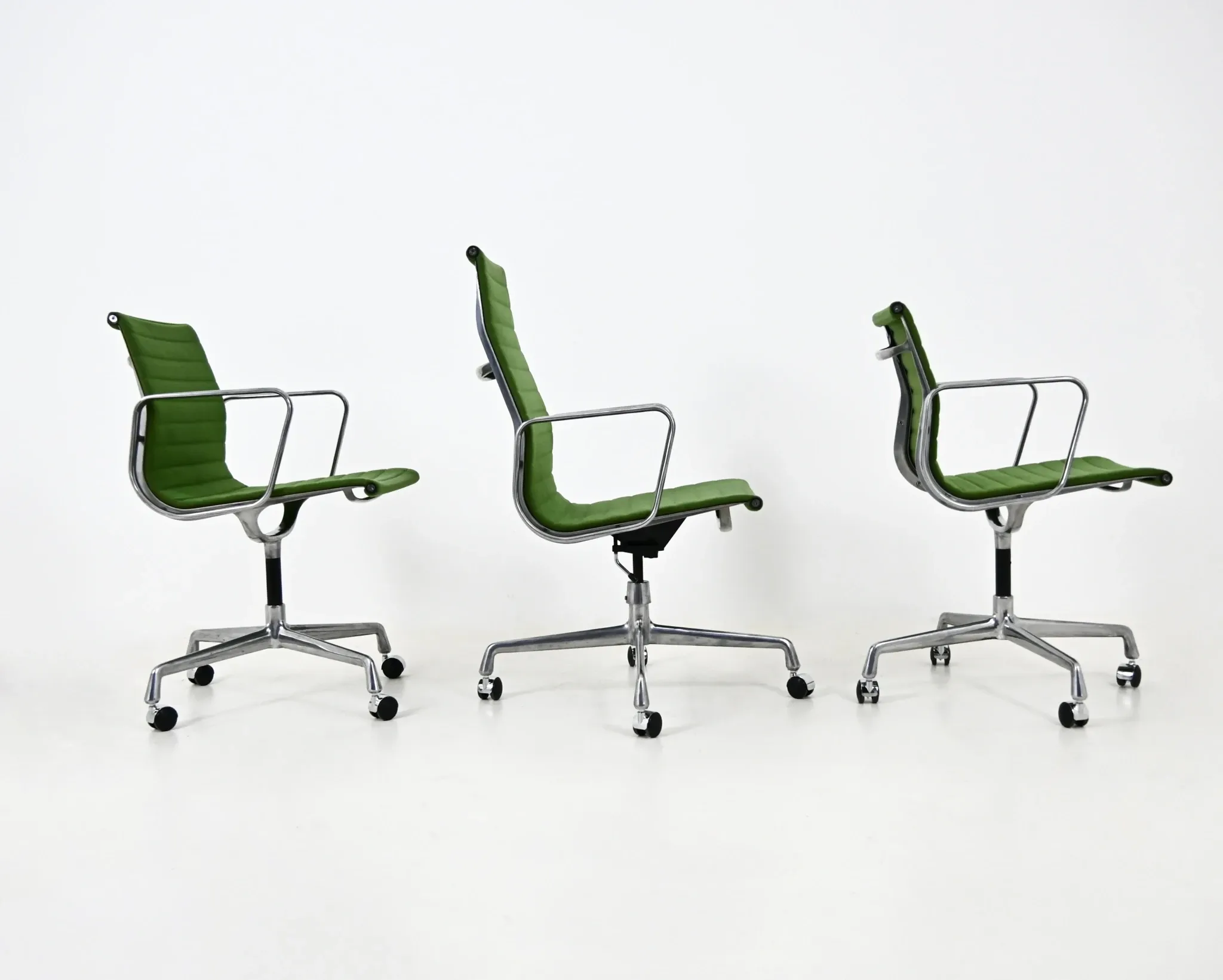 Set of 3 Office Chairs by Charles & Ray Eames for Herman Miller, 1970s